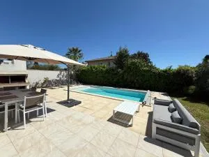 Villa Salvador 4 Chambres Piscine - Valergues