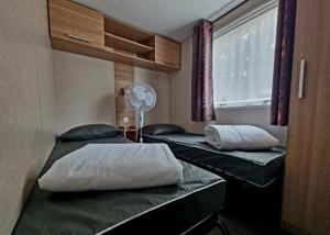 Campings LOCATION MOBIL HOME 40m carre de 2 a 8 personnes en bords de mer : photos des chambres