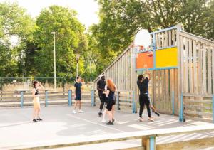 Campings LOCATION MOBIL HOME 40m carre de 2 a 8 personnes en bords de mer : photos des chambres