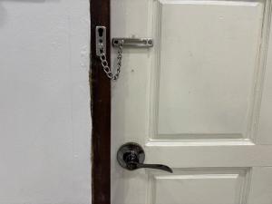 Entire House with 1 bedroom