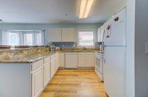 Shark Shack by Carolina Beach Realty