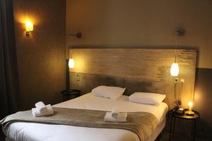 Hotels Hotel De Paris : photos des chambres