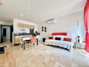 Le Jasmin 2 - Chic, Clim, Terrasse, Neuf, 3 lits, 4 personnes