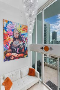 Brickell Miami LUXURY LOFT 2bd 2bth, Sleeps 6, Garage Parking, Walk to HOTTEST Restaurants & Nighlife