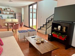 Casa con piscina en Antigua Guatemala Alotenango