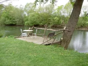 Chez Didier Emplacements tentes et Camping cars - 圣萨蒂南