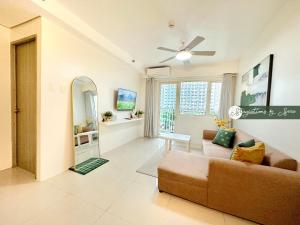 Shore Residences 2 Bedroom with Balcony Near NAIA Airport MOA