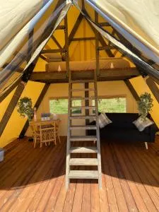 Daffodil Safari Tent - Cwmbran