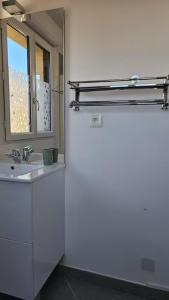 Appartements Le Chic en Ville Centre historique, climatise, wifi, Parking sous-sol inclus : photos des chambres