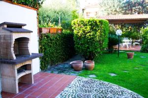 - The Garden on the Sea- Marina di Carrara Centro