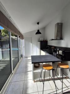 Maison indépendante avec piscine privative près de la mer