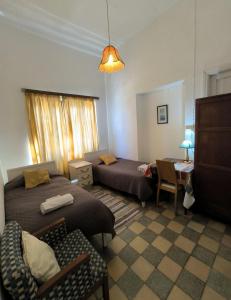 TRIANON Hostel - Central Paphos Old Town