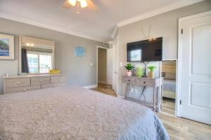 Whitecaps C by Carolina Beach Realty