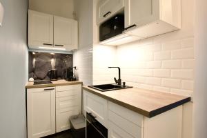 Standard Apartment by Hi5- Bacsó Studio