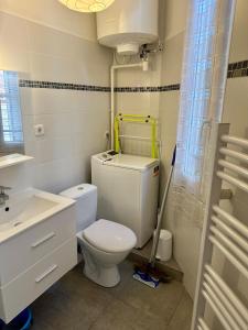 Un studio sympa en centre-ville rue du camas