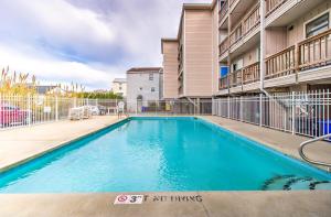 Winds IV B2 by Carolina Beach Realty