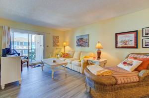 Winds IV B2 by Carolina Beach Realty