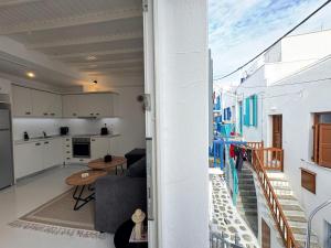 Entropia Myconian Apartment