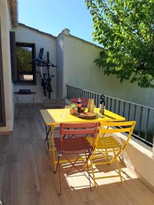 Mini villa cosy piscine, terrasse sans vis à vis proche plages