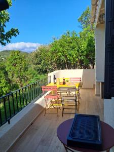 Mini villa cosy piscine, terrasse sans vis à vis proche plages