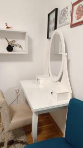 Apartment Split Stone House