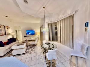 Grand Family Deluxe 4BR House near Disney Parks