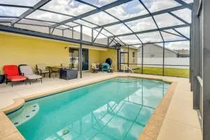 3 Mi to Dtwn DeLand Poolside Paradise! - Astor
