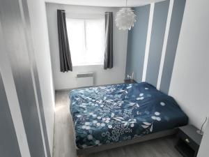 Grand appartement de ville avec 2 places de parking privées intérieur