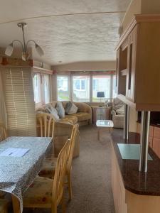 Caravan by the Sea R30