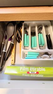 Cocon urbain , bel appartement entièrement équipé, entrée privée, parking