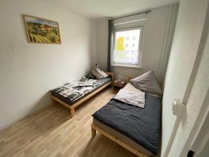 Monteur und Ferienwohnung in Magdeburg mit 3 Schlafzimmern 6 Personen BTR 174