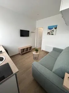 Nouveau ! Studio avec jardinet - Cissé