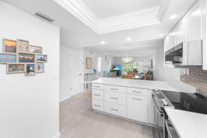 Breakers West A3 condo