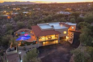 Hot Property Foothills Heated Pool Spa Sleeps16plus