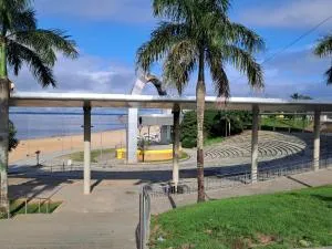 Casa Rosa Suítes 5 min a pé PRAIA DA PONTA NGRA - Colônia Paricatuba