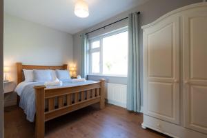 Inch by the Sea - Sea Views