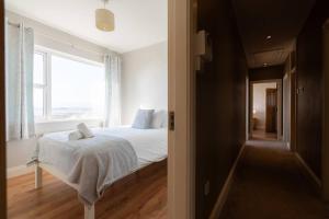 Inch by the Sea - Sea Views