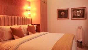 Romantic Escape with view of the iconic Cabo arch!