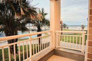 TerraMaris - Vista Mar - Térreo - Pé na Areia