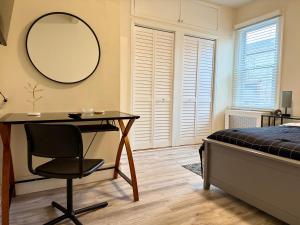 2-A Diamond in Yonkers