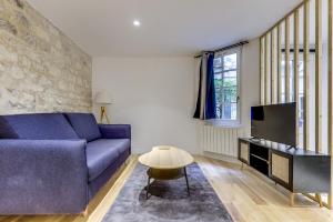 La Nuit Étoilée - Moderne - by Mon Petit Faré