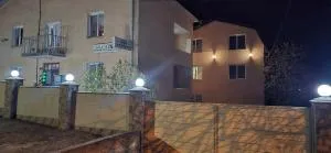 Luxor Inn & Suites - Ostritsa