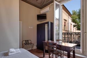 TRIBUNALE 4 LUXURY Rooms - BEDinBOLOGNACENTRO PALACE H