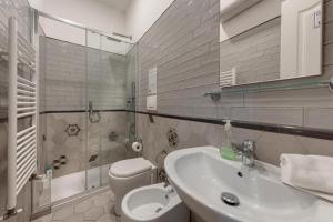 TRIBUNALE 4 LUXURY Rooms - BEDinBOLOGNACENTRO PALACE H