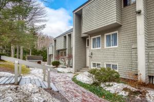 RB18 Updated Ski-in Ski-out Bretton Woods Townhome