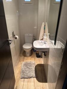 Chill by Sea-Relaxing Stay with a View