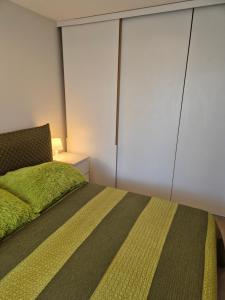 Apartment Maluno F
