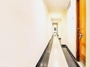 SPOT ON Srinivasa Residency
