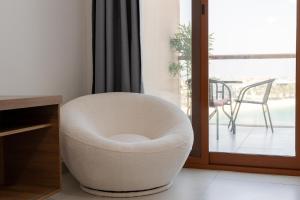 Deluxe Waterfront Unit in Heart Of Dubai Palm Jumeirah