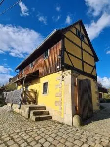 Gästehaus zum Rosengarten - 施托尔彭